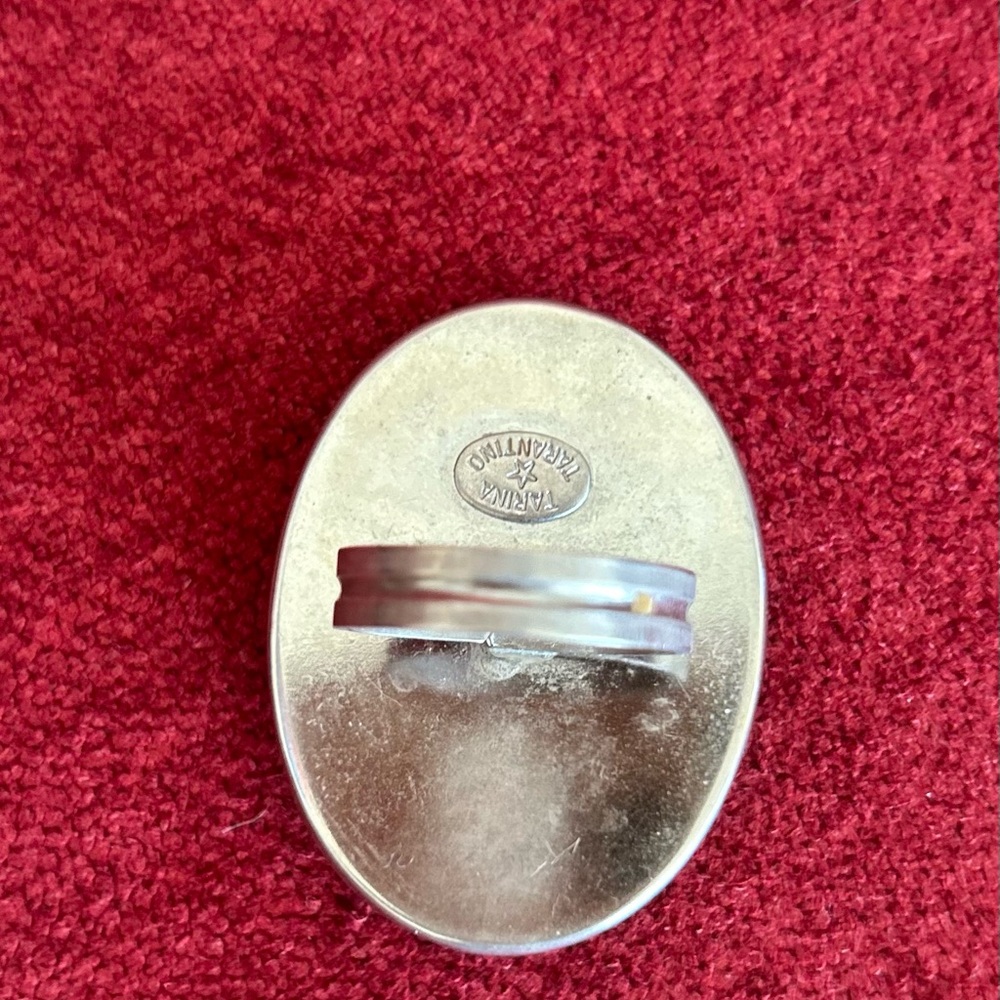 Classic Black and Ivory Cameo (adjustable) Ring -size 7-12 - Picture 3 of 3